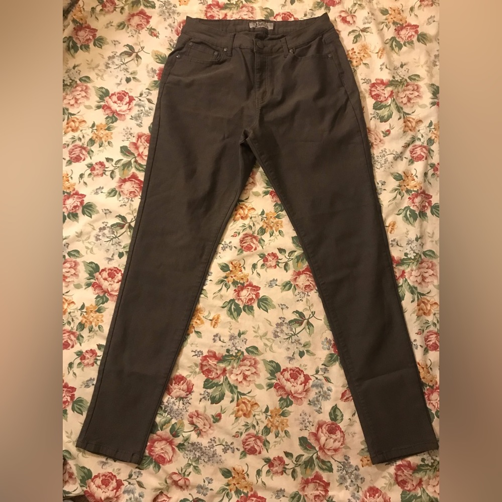 U.W.D Premium Denimwear